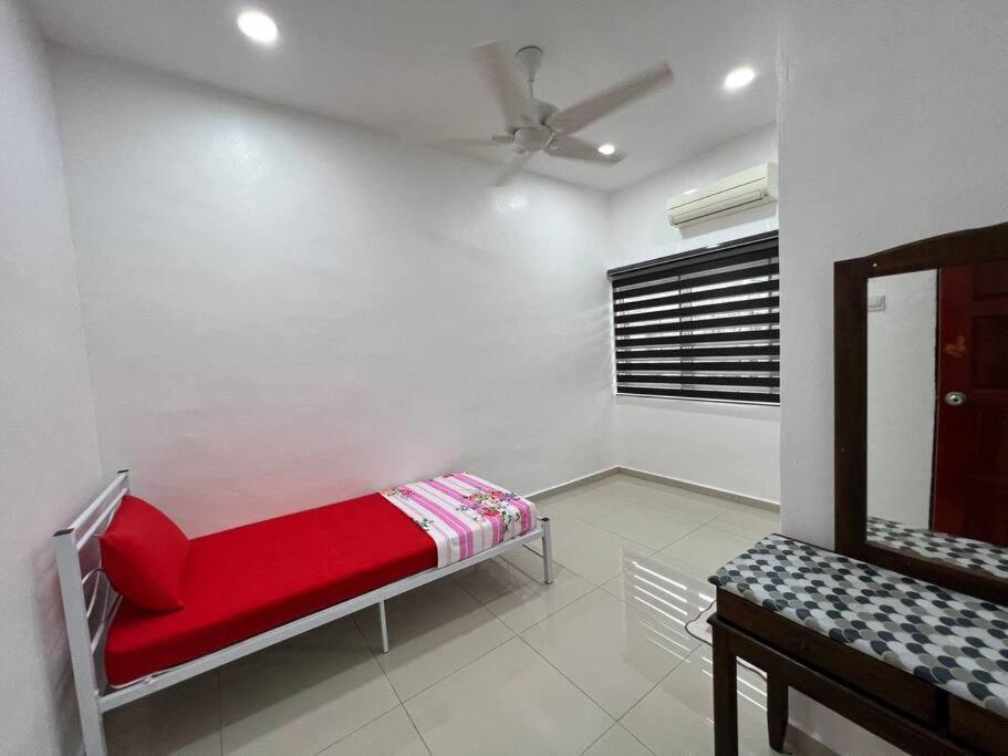 One'S Homestay Seri Manjung Esterno foto